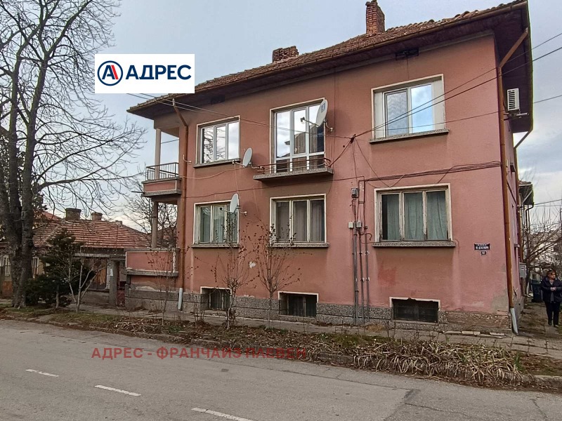 Продава  Етаж от къща, град Плевен, Широк център •  159 000 EUR • ID 12490544 — holmes.bg - [1] 