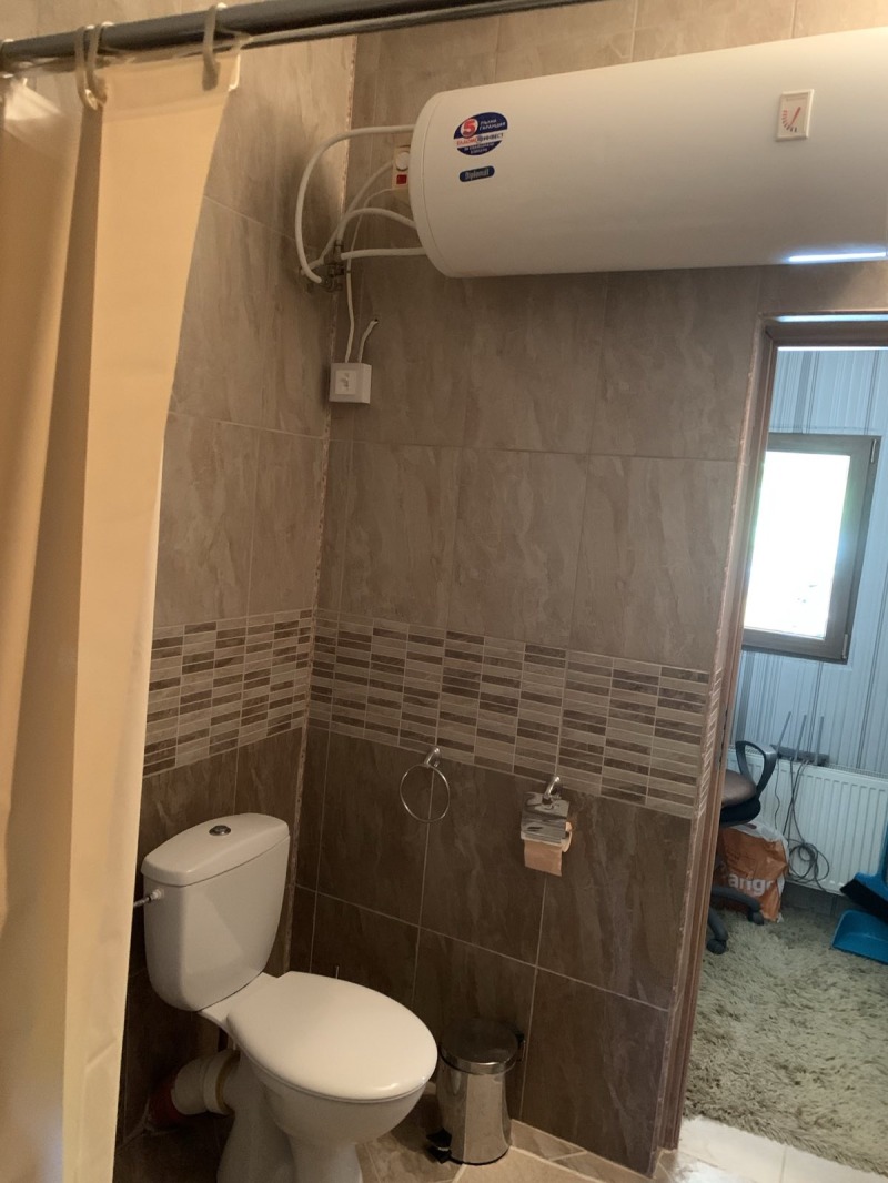 Продава  Къща област Плевен , с. Ралево , 208 кв.м | 66236489 - изображение [12]
