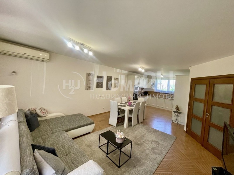 Продава КЪЩА, гр. София, м-т Детски град, снимка 3 - Къщи - 52366064