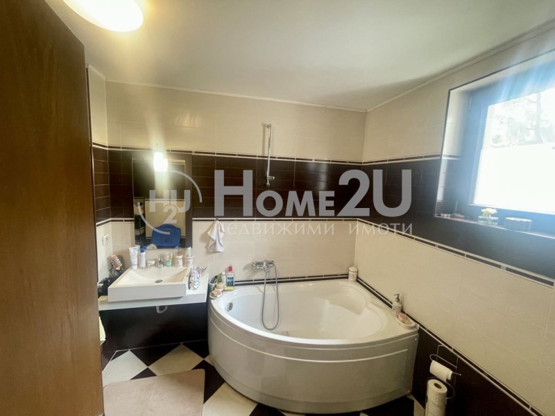 Продава КЪЩА, гр. София, м-т Детски град, снимка 7 - Къщи - 52366064