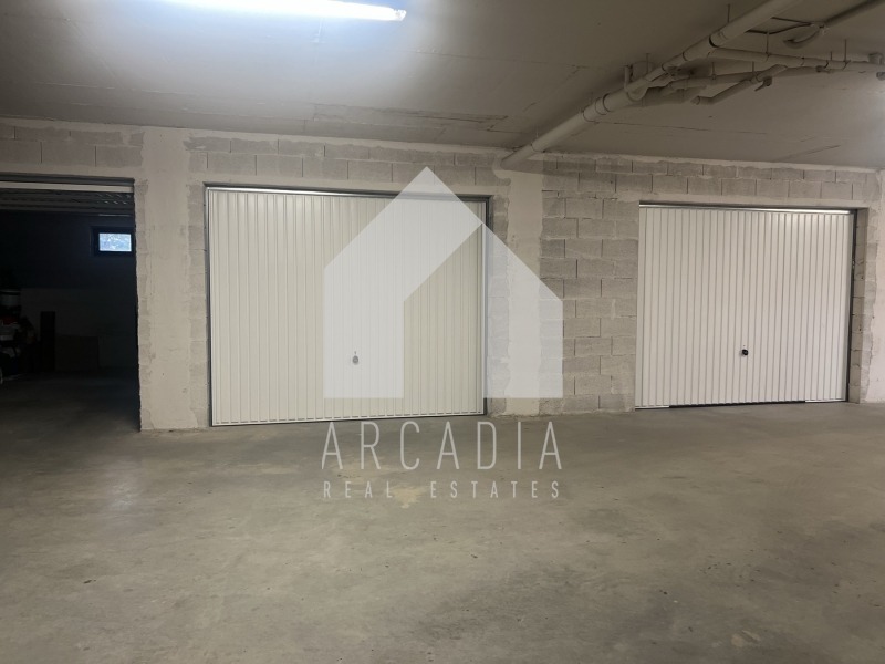 Продава ГАРАЖ, ПАРКОМЯСТО, гр. Пловдив, Христо Смирненски, снимка 3 - Гаражи и паркоместа - 53956180