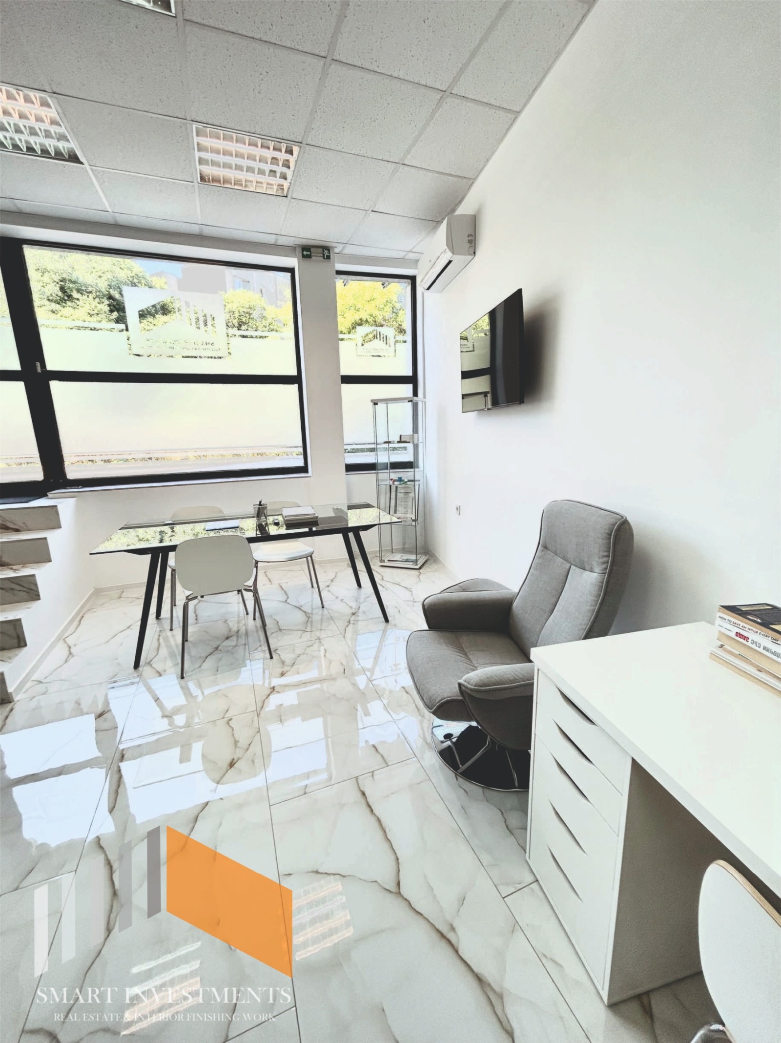 Продава ОФИС, гр. Варна, Център, снимка 14 - Офиси - 54612261