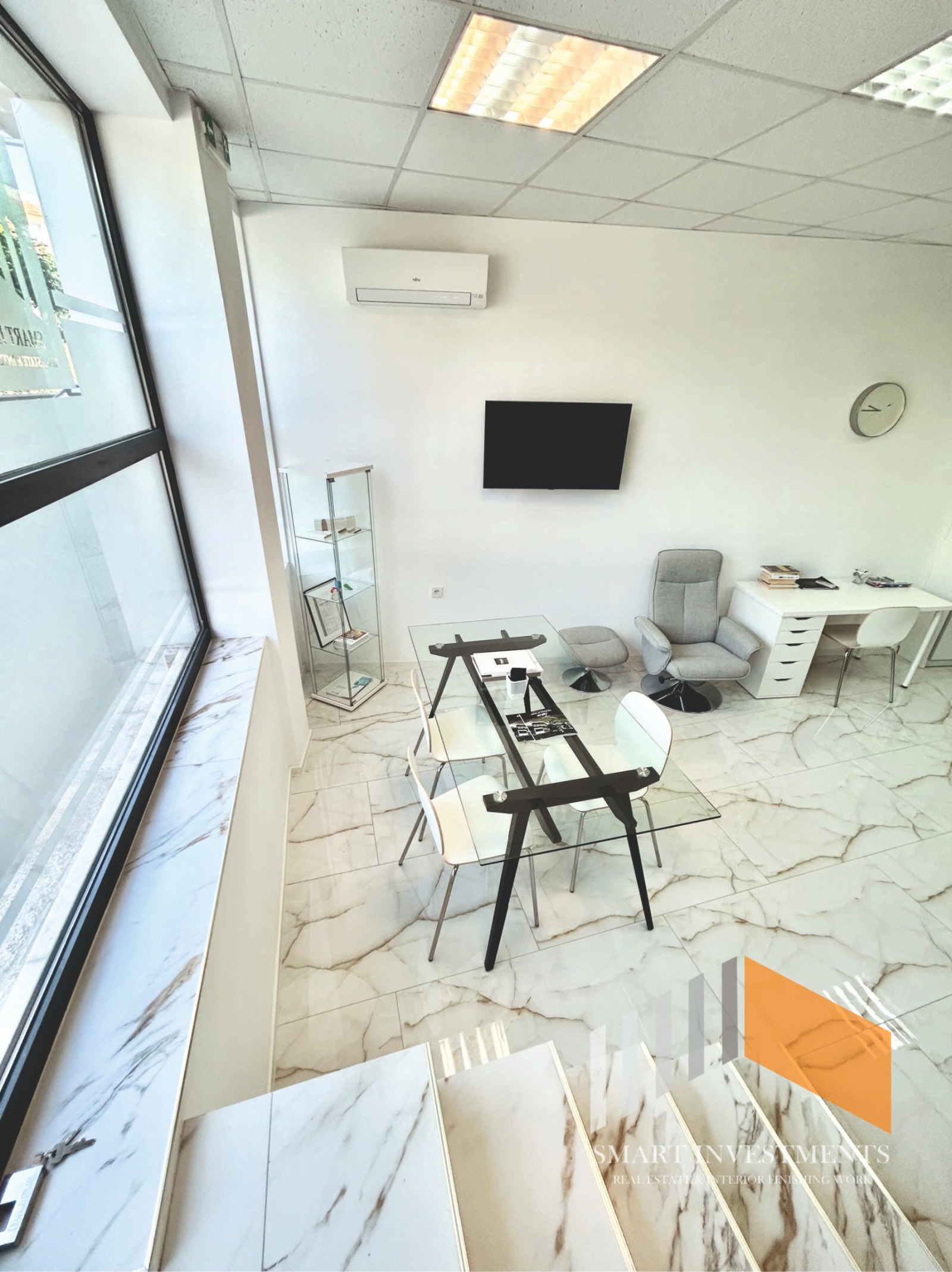 Продава ОФИС, гр. Варна, Център, снимка 2 - Офиси - 54612261