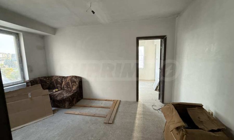 Продава 3-СТАЕН в град Велико Търново, Колю Фичето - 84 кв.м / 115 500 € » 225 898.37 лв., СУПРИММО ОФИСИ В СТРАНАТА
