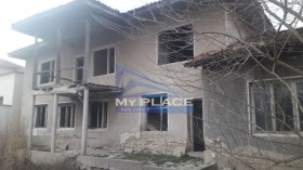 Продажба на имоти в с. Янково, област Шумен - изображение 2 