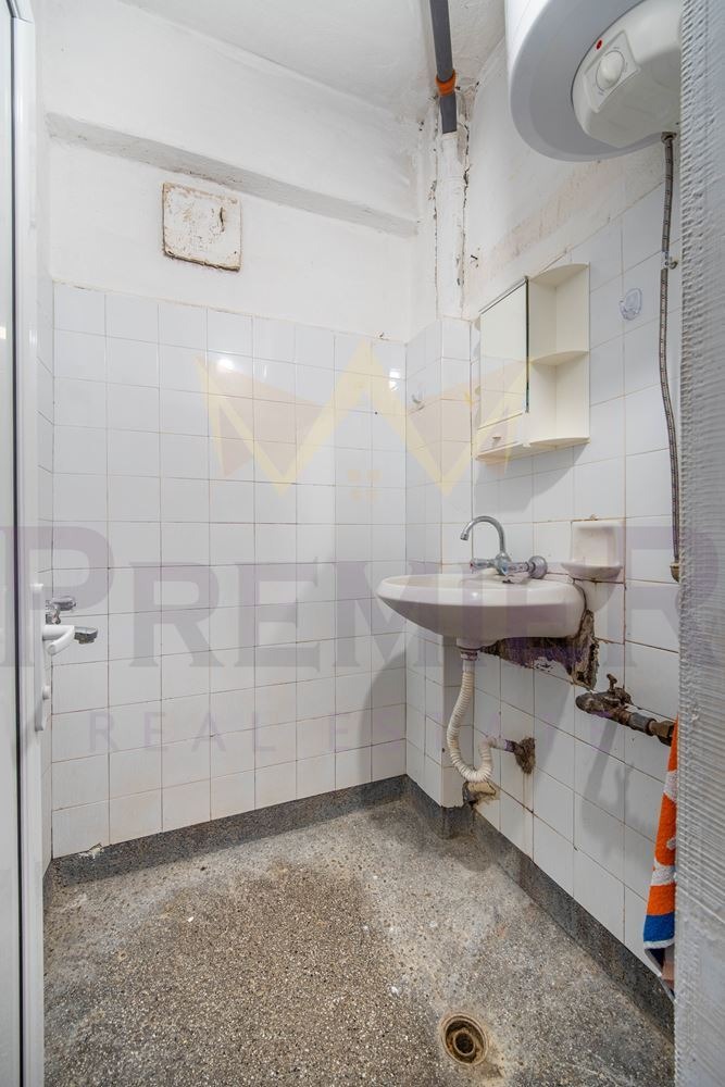 Till salu  3 sovrum Varna , Levski 1 , 102 kvm | 46043091 - bild [15]