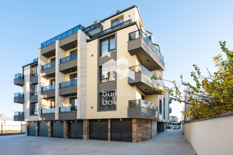 Продава 4-СТАЕН, гр. Пловдив, Христо Смирненски, снимка 3 - Апартаменти - 52968212