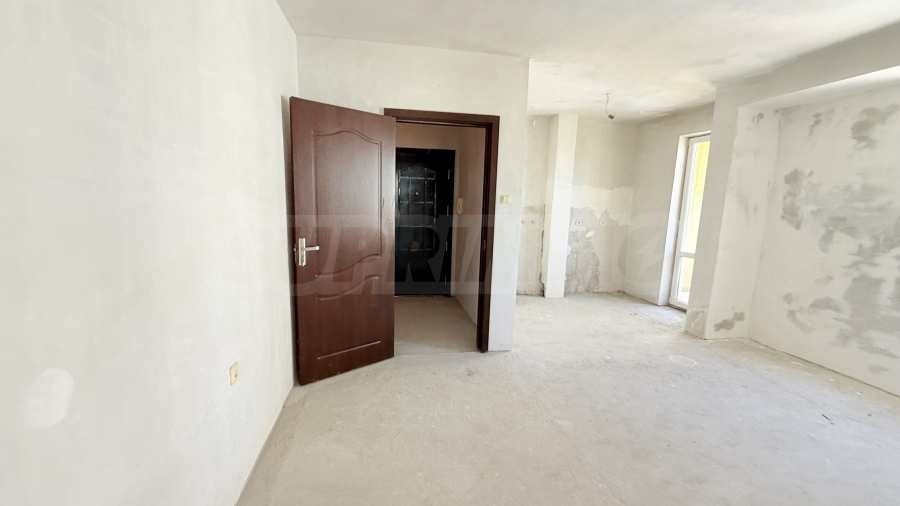 Продава 3-СТАЕН, гр. Велико Търново, Колю Фичето, снимка 10 - Апартаменти - 52616223