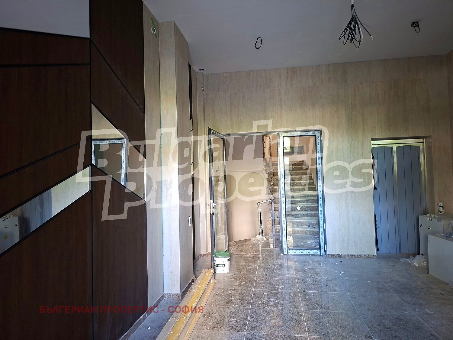 Продава 3-СТАЕН, гр. София, Младост 1А
