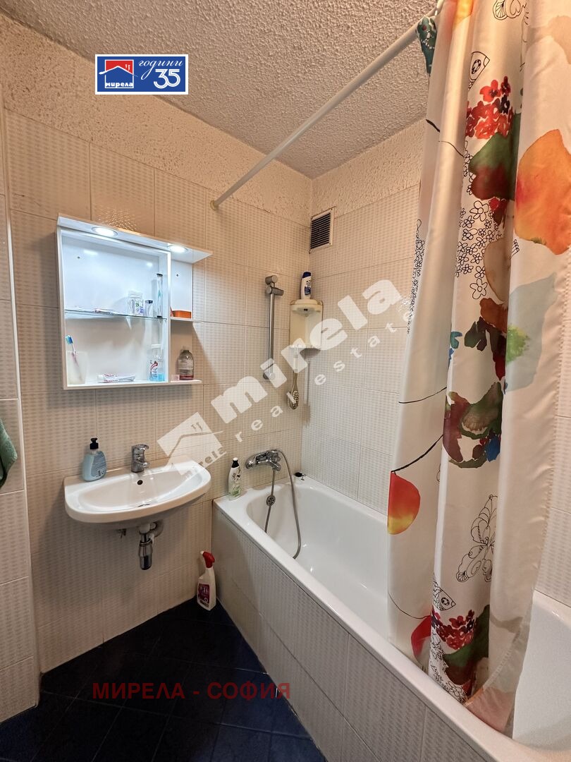 Продава 3-СТАЕН, гр. София, Медицинска академия, снимка 14 - Апартаменти - 55556194