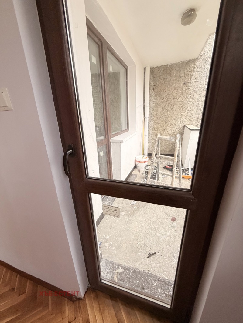 Продава 2-СТАЕН, гр. Добрич, Център, снимка 3 - Апартаменти - 52821663