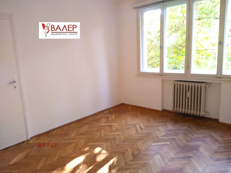 Продава 3-СТАЕН, гр. София, Яворов, снимка 4 - Aпартаменти - 48151685