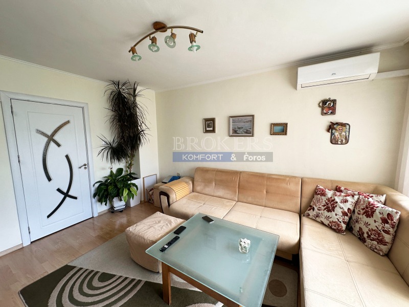 En venta  3 dormitorios Varna , Lyatno kino Trakiya , 100 metros cuadrados | 27122577