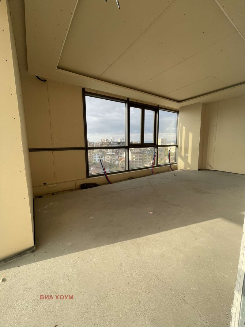 À venda  Mais de 3 quartos Sofia , Centar , 260 m² | 65277533 - imagem [13]