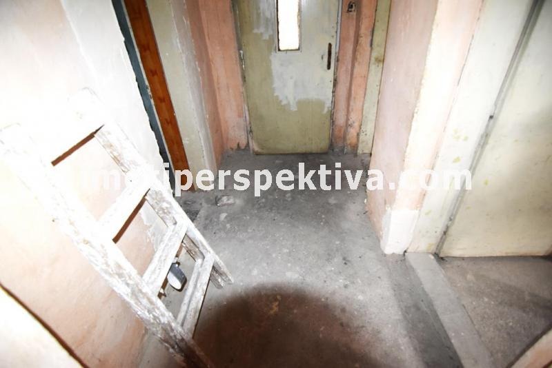 Продава ЕТАЖ ОТ КЪЩА, гр. Пловдив, Христо Смирненски, снимка 16 - Етаж от къща - 53321971