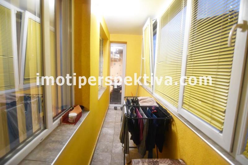 Продава ЕТАЖ ОТ КЪЩА, гр. Пловдив, Христо Смирненски, снимка 3 - Етаж от къща - 53321971