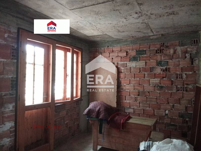 Продава КЪЩА, с. Хлевене, област Ловеч, снимка 15 - Къщи - 53007731