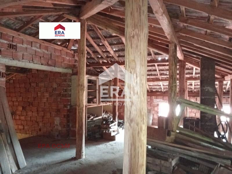 Продава КЪЩА, с. Хлевене, област Ловеч, снимка 17 - Къщи - 53007731