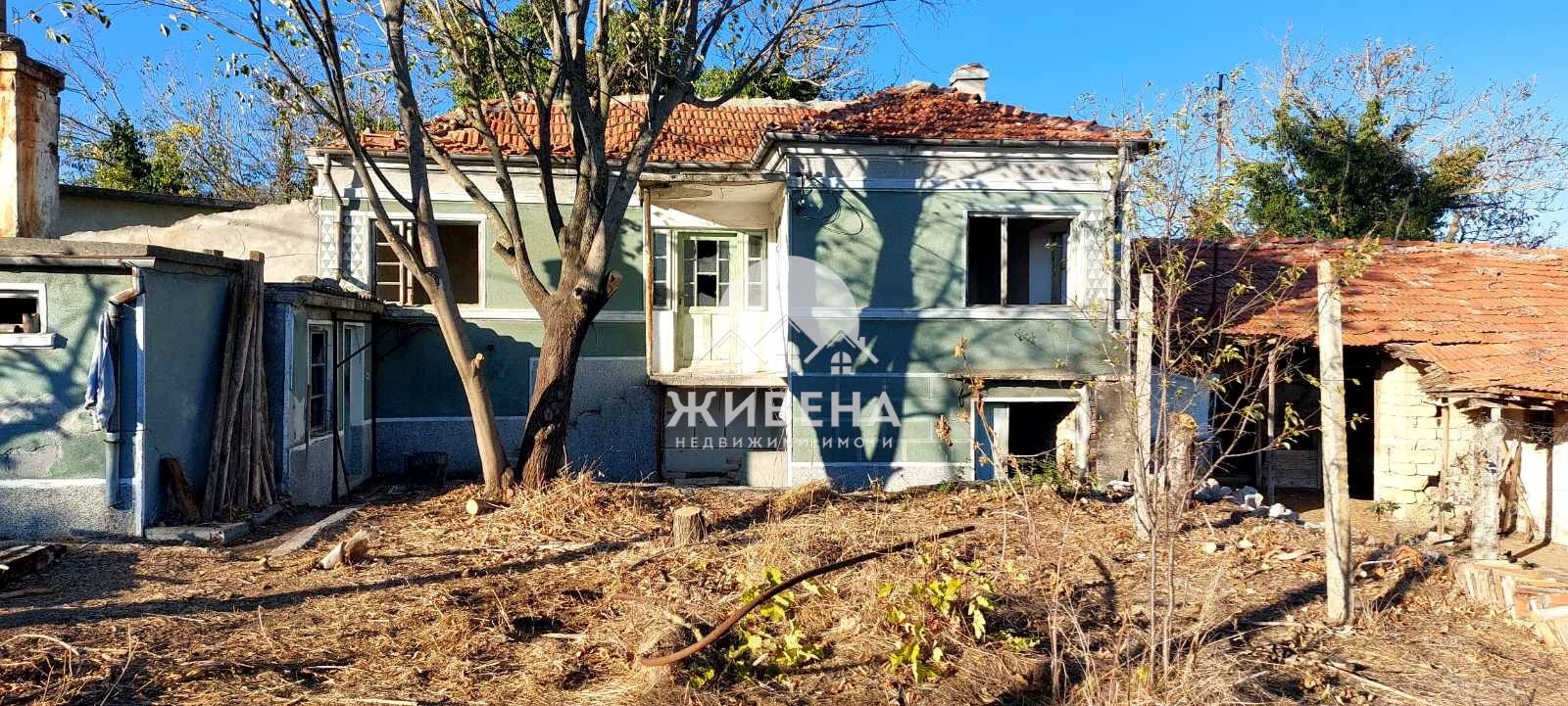 Продава КЪЩА, с. Аврен, област Варна, снимка 2 - Къщи - 46808985