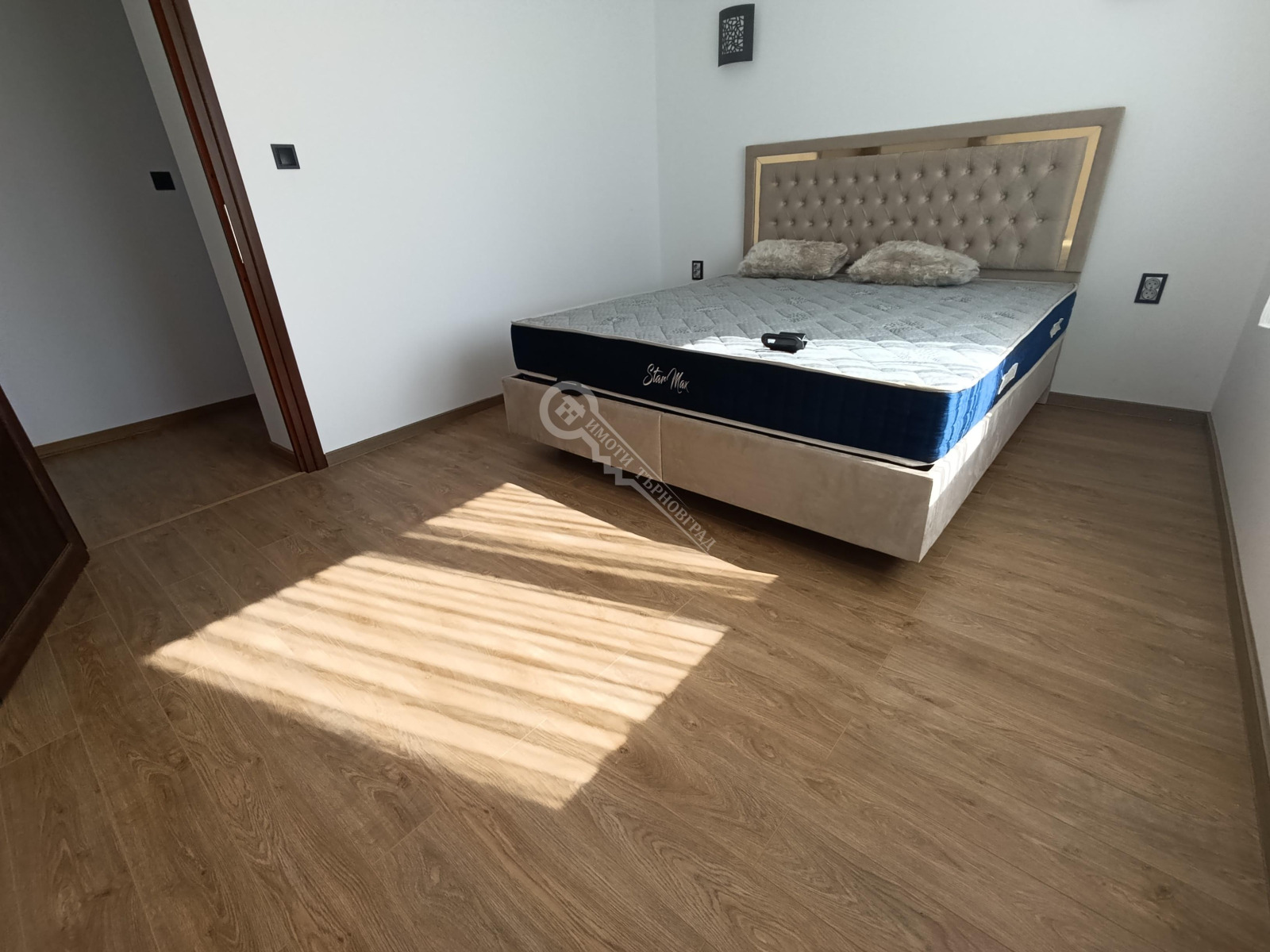 Продава КЪЩА, с. Ново село, област Велико Търново, снимка 12 - Къщи - 53720808