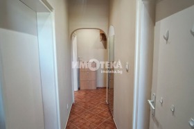 1 chambre Tsentar, Sofia 9