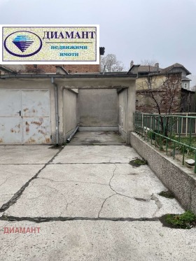 ГАРАЖ, ПАРКОМЯСТО, 18 m2