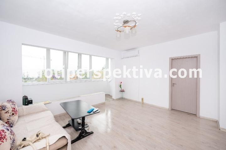 Продава 2-СТАЕН, гр. Пловдив, Кючук Париж, снимка 3 - Апартаменти - 53993251