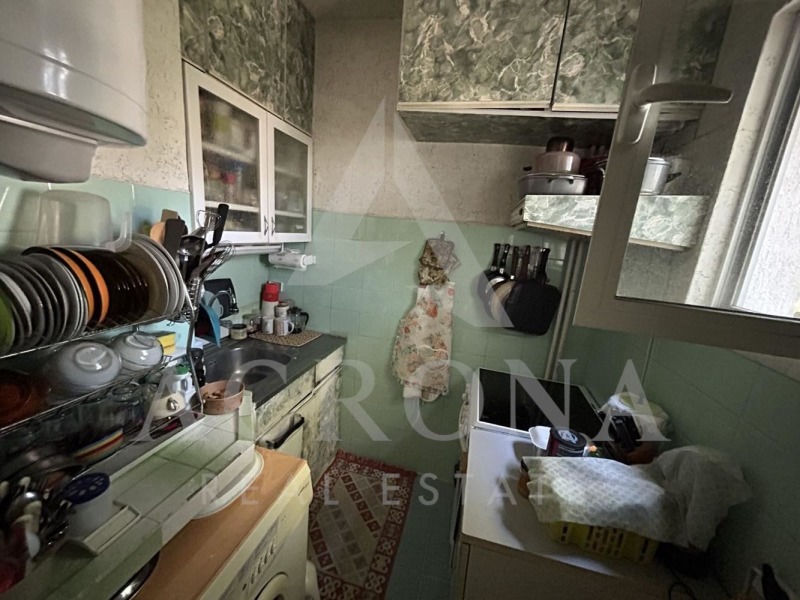 Продава 3-СТАЕН, гр. Пловдив, Изгрев, снимка 2 - Апартаменти - 51652760