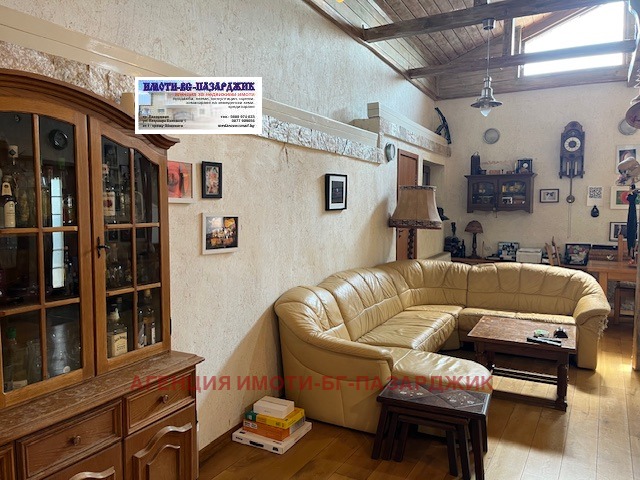 Продава  Къща област Пазарджик , с. Левски , 240 кв.м | 63491196 - изображение [4]