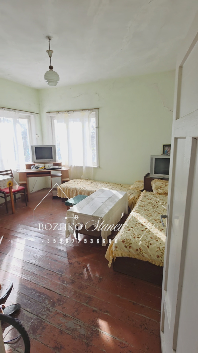 Продава КЪЩА, гр. Долни чифлик, област Варна, снимка 12 - Къщи - 52484540