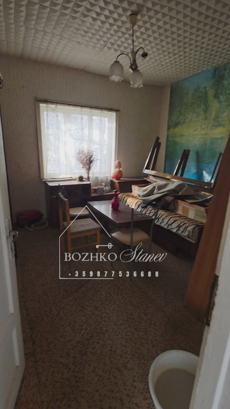 Продава КЪЩА, гр. Долни чифлик, област Варна, снимка 13 - Къщи - 52484540