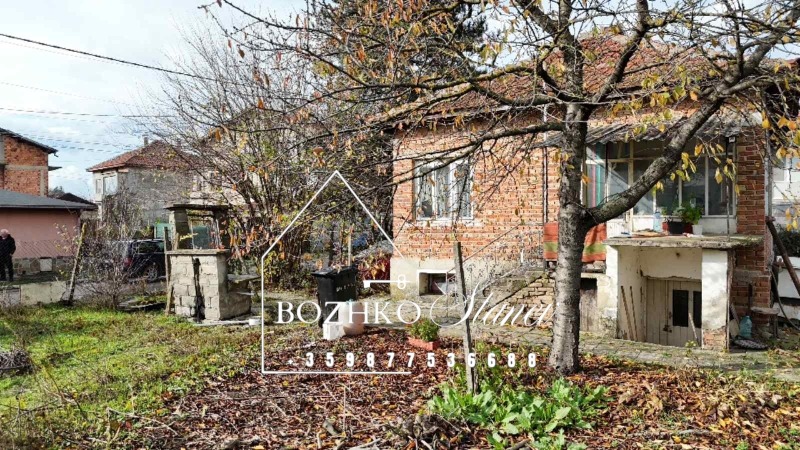 Продава КЪЩА, гр. Долни чифлик, област Варна, снимка 7 - Къщи - 52484540