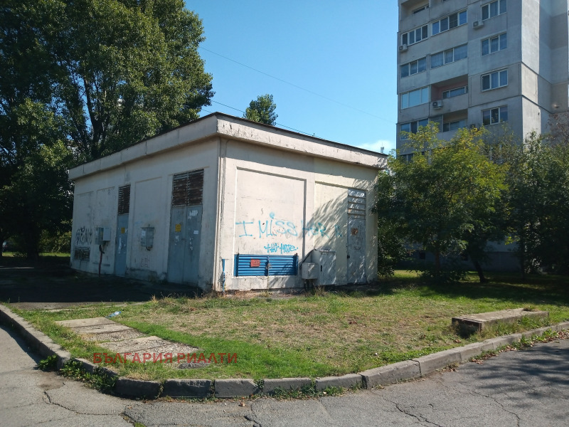 Na prodej  Úložný prostor Sofia , Družba 1 , 9 m2 | 75686516 - obraz [2]