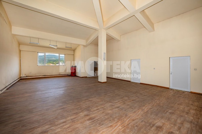 Zu verkaufen  Lagerung region Pasardschik , Batak , 838 qm | 21053597 - Bild [3]