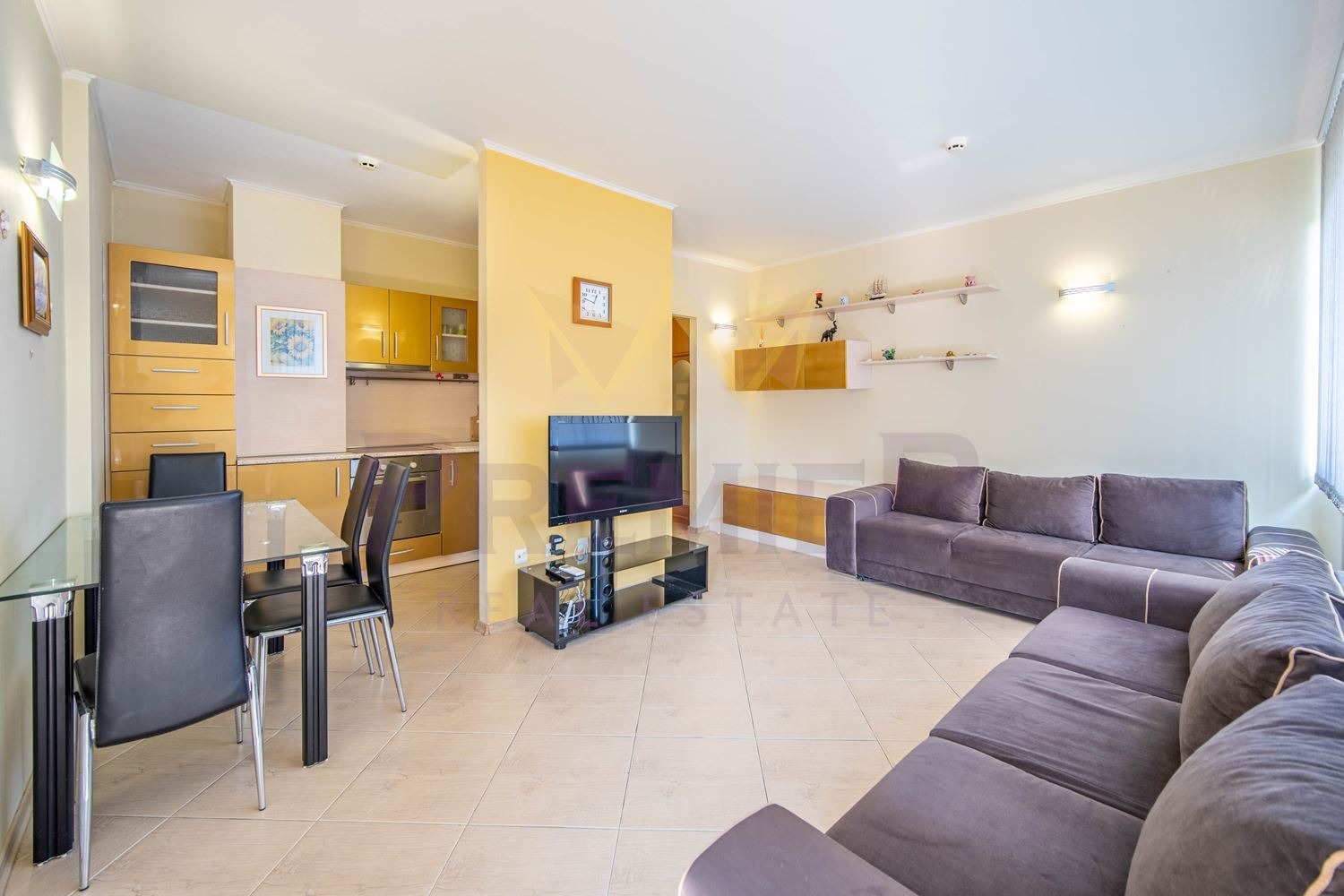 Продава  2-стаен град Варна , к.к. Чайка , 63 кв.м | 96430642