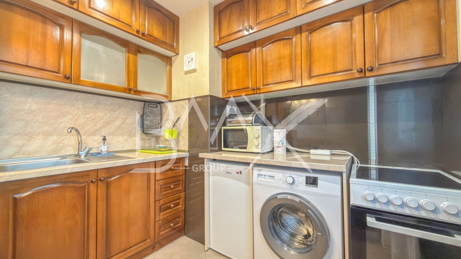 Продава 3-СТАЕН, гр. София, Хиподрума, снимка 2 - Апартаменти - 54552353