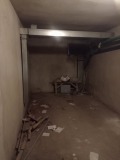 Продава ГАРАЖ, ПАРКОМЯСТО, град Русе, Широк център • 27000 € / 52807.41 лв. • 70624621 2