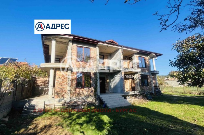 Продава КЪЩА в област Бургас, с. Кошарица - 320 кв.м / 194 000 € » 379 431.02 лв., АДРЕС НЕДВИЖИМИ ИМОТИ - БУРГАС