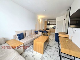 1 slaapkamer k.k. Zlatni pjasatsi, Varna