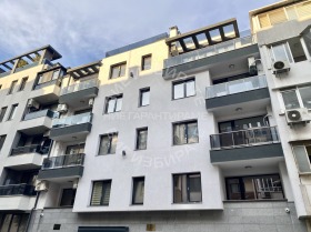 2 dormitoare Liatno cino Traciia, Varna