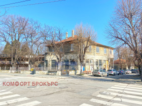 Продава етаж от къща град Варна Галата - [1] 
