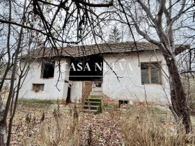 House Lepitsa, region Pleven 15