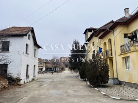 House Lepitsa, region Pleven 10