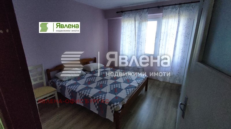 Продава 2-СТАЕН, гр. Бургас, Изгрев, снимка 2 - Aпартаменти - 47389820