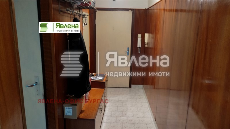 Продава 2-СТАЕН, гр. Бургас, Изгрев, снимка 7 - Aпартаменти - 47389820