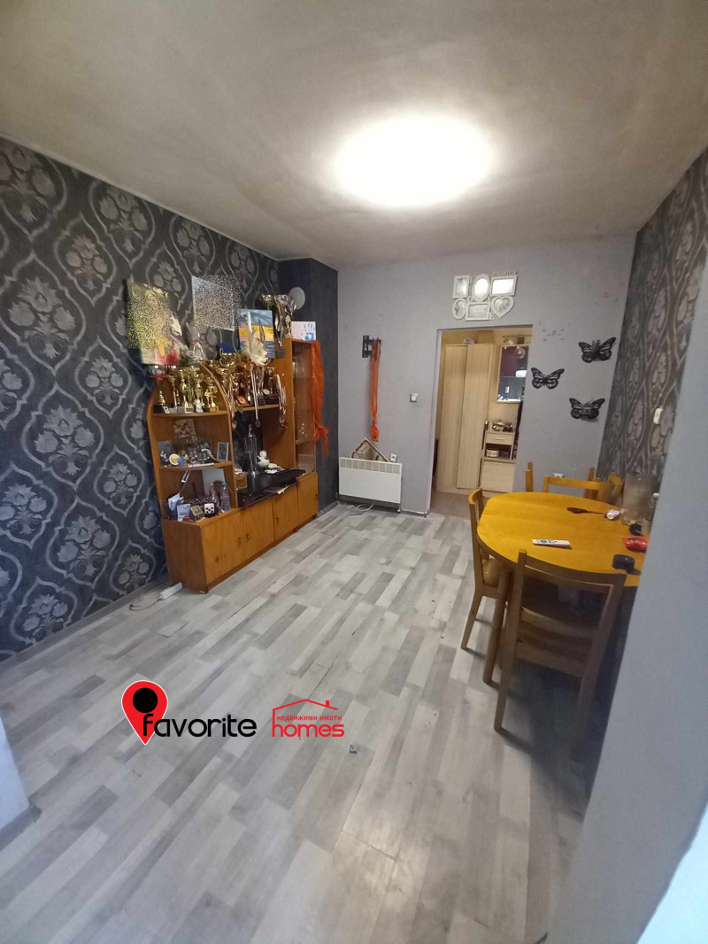 En venta  1 dormitorio Shumen , Boyan Balgaranov 1 , 64 metros cuadrados | 29931220