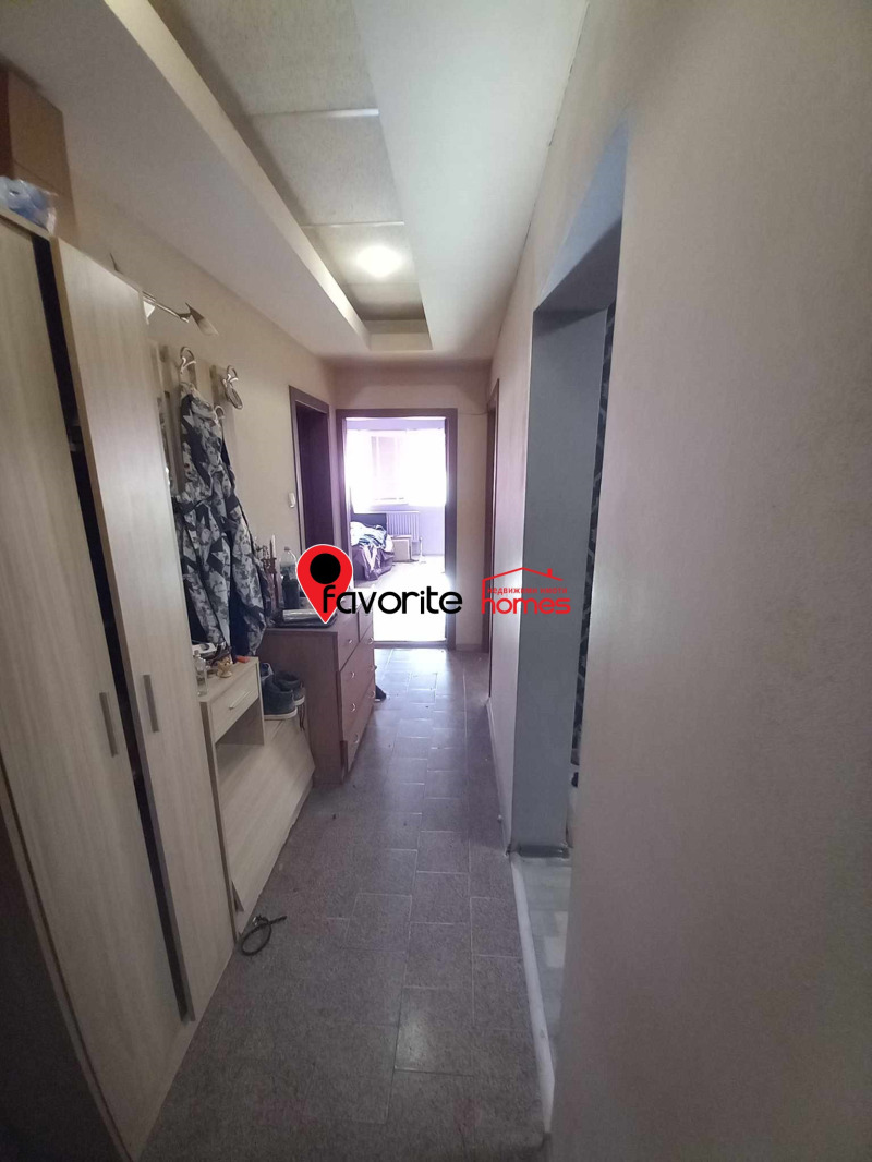 En venta  1 dormitorio Shumen , Boyan Balgaranov 1 , 64 metros cuadrados | 29931220 - imagen [2]