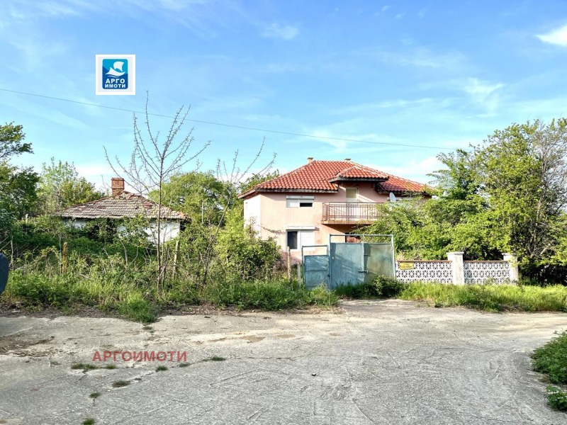 Till salu  Hus region Burgas , Banja , 93 kvm | 65044603