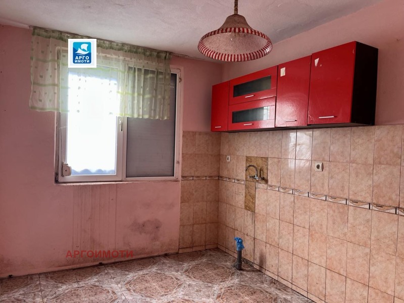 Till salu  Hus region Burgas , Banja , 93 kvm | 65044603 - bild [4]