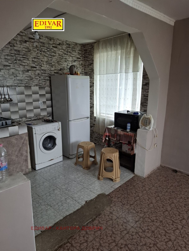 Продава КЪЩА, с. Гурково, област Добрич, снимка 2 - Къщи - 53438432